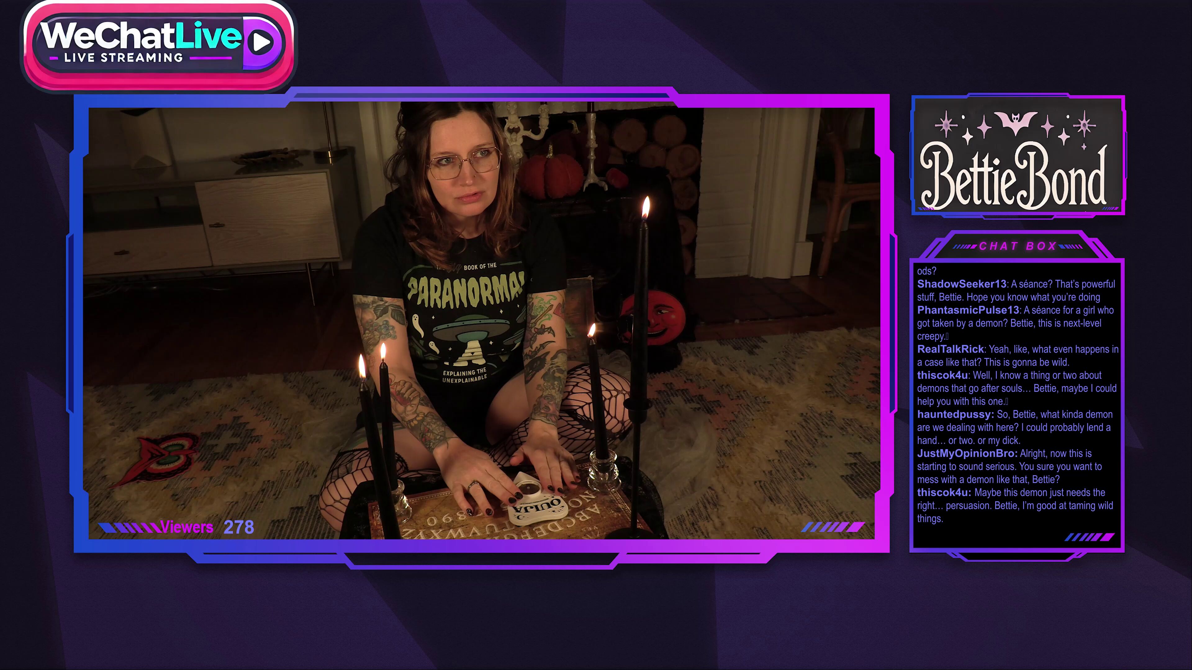 MILF Poseída Juega Con Dildo